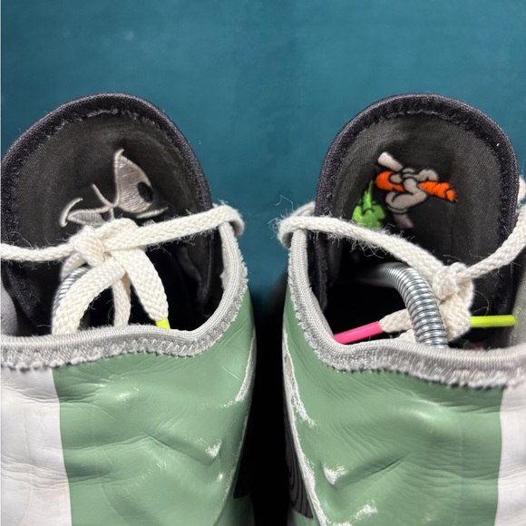 Nike LeBron 18 Low Bugs Vs Marvin Space Jam  Men’s Size 10.5 - Picture 7 of 9